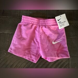 New Nike pull on shorts baby girl bubblegum pink 3m 3 months Polyester/cotton